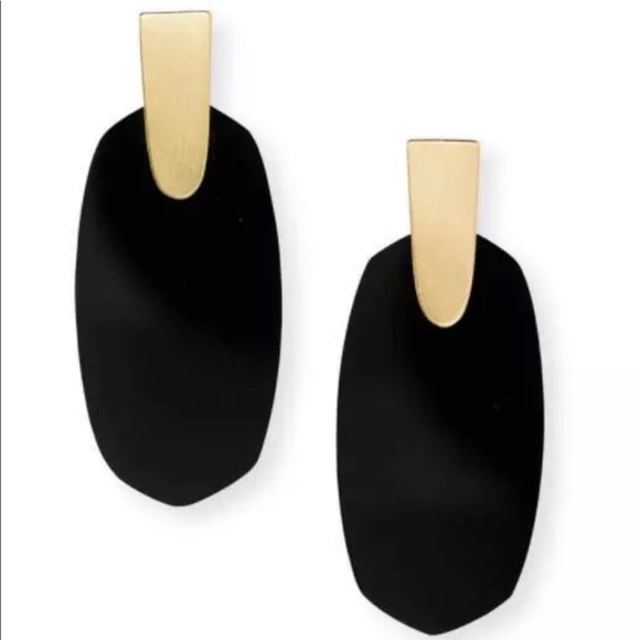 Jewelry - MORE SOON Black Stone Earrings